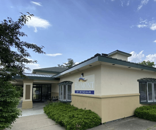 Baymont by Wyndham Latham Albany - Image 1 of 4