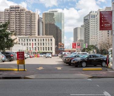 P0296 Premium Parking Port of New Orleans - Image 1 of 4