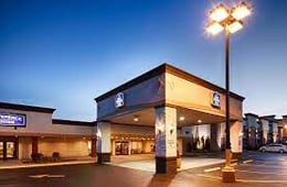 Parking at Best Western Plus Milwaukee Airport Hotel and Conference Center