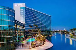 Parking at Hyatt Regency Indoor Long Beach Cruise Parking
