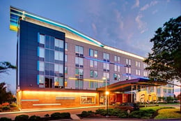 Parking at Aloft Philadelphia