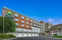 Parking at Holiday Inn Express Fort Lauderdale