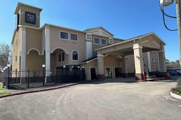 Parking at Red Lion Inn and Suites IAH East