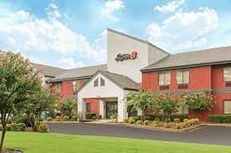 Parking at Super 8 Wyndham South Haven