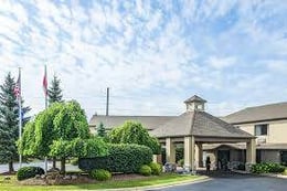 Parking at Baymont by Wyndham Belleville DTW Airport Hotel
