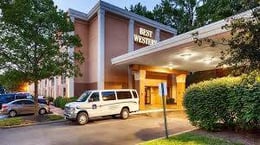 Parking at Best Western Plus RIC