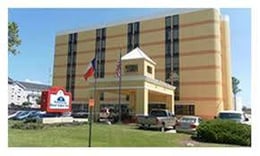 Parking at OYO Townhouse Houston George Bush Intercontinental