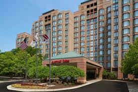 Parking atChicago Marriott Suites ORD near Chicago O\'Hare Airport Parking