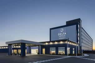 Parking atDelta by Marriott Indianapolis Airport near Indianapolis Airport Parking