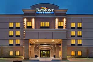 Parking atBaymont Inn and Suites DIA near Denver Airport Parking