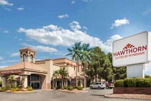 Parking atHawthorn Extended Stay by Wyndham El Paso near El Paso Airport Parking