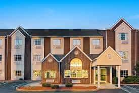 Parking atMicrotel Inn & Suites by Wyndham Florence/Cincinnati Airport near Cincinnati Airport Parking