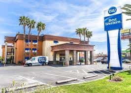 Parking atBest Western McCarran Inn near Las Vegas Airport Parking
