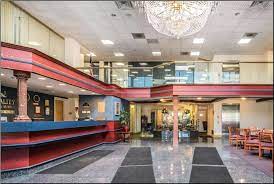 Parking atQuality Inn & Suites Albany Airport near Albany Airport Parking - Image 3