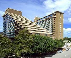 Parking at DoubleTree by Hilton Washington DC Crystal City near Reagan Airport Parking