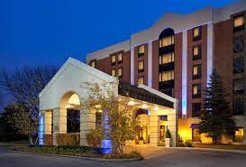 Parking at Radisson Hotel Schaumburg ORD near Chicago O\'Hare Airport Parking