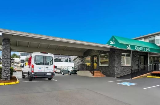 Parking at Quality Inn Seattle Airport near Seattle Airport Parking 