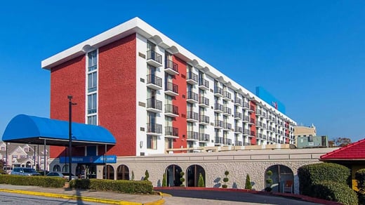 Parking atMotel 6 ATL near Atlanta Airport Parking