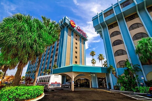 Parking at Clarion Inn and Suites MIA near Miami Airport Parking