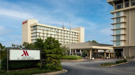 Parking at Marriott St. Louis Airport near St. Louis Airport Parking 