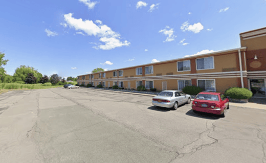 Parking atQuality Inn & Suites Albany Airport near Albany Airport Parking - Image 4
