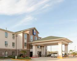 Parking at Comfort Inn New Orleans MSY near New Orleans Airport Parking