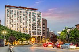Parking at Cambria Hotel Boston, Downtown-South Boston